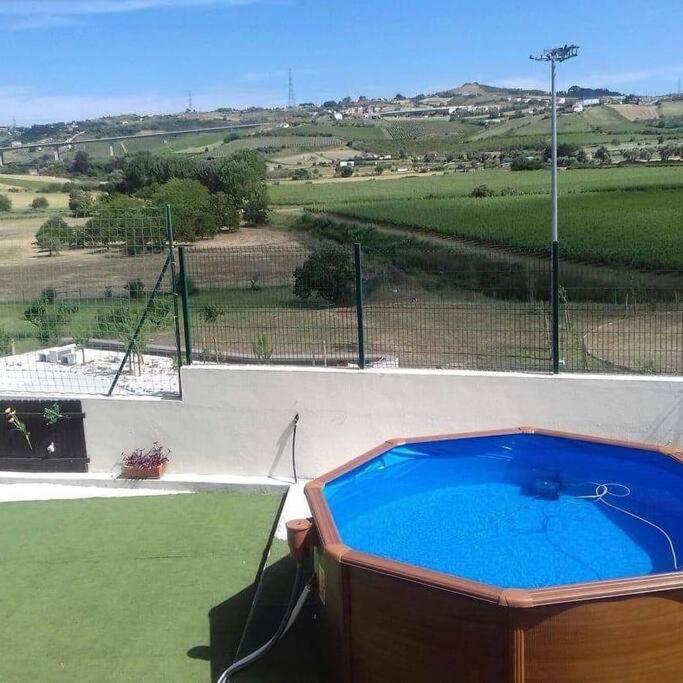 Sossego E Tranquilidade-Valley Guest House-Perto De Lisboa-Estacionamento A Porta Do Alojamento Arruda dos Vinhos Exteriör bild