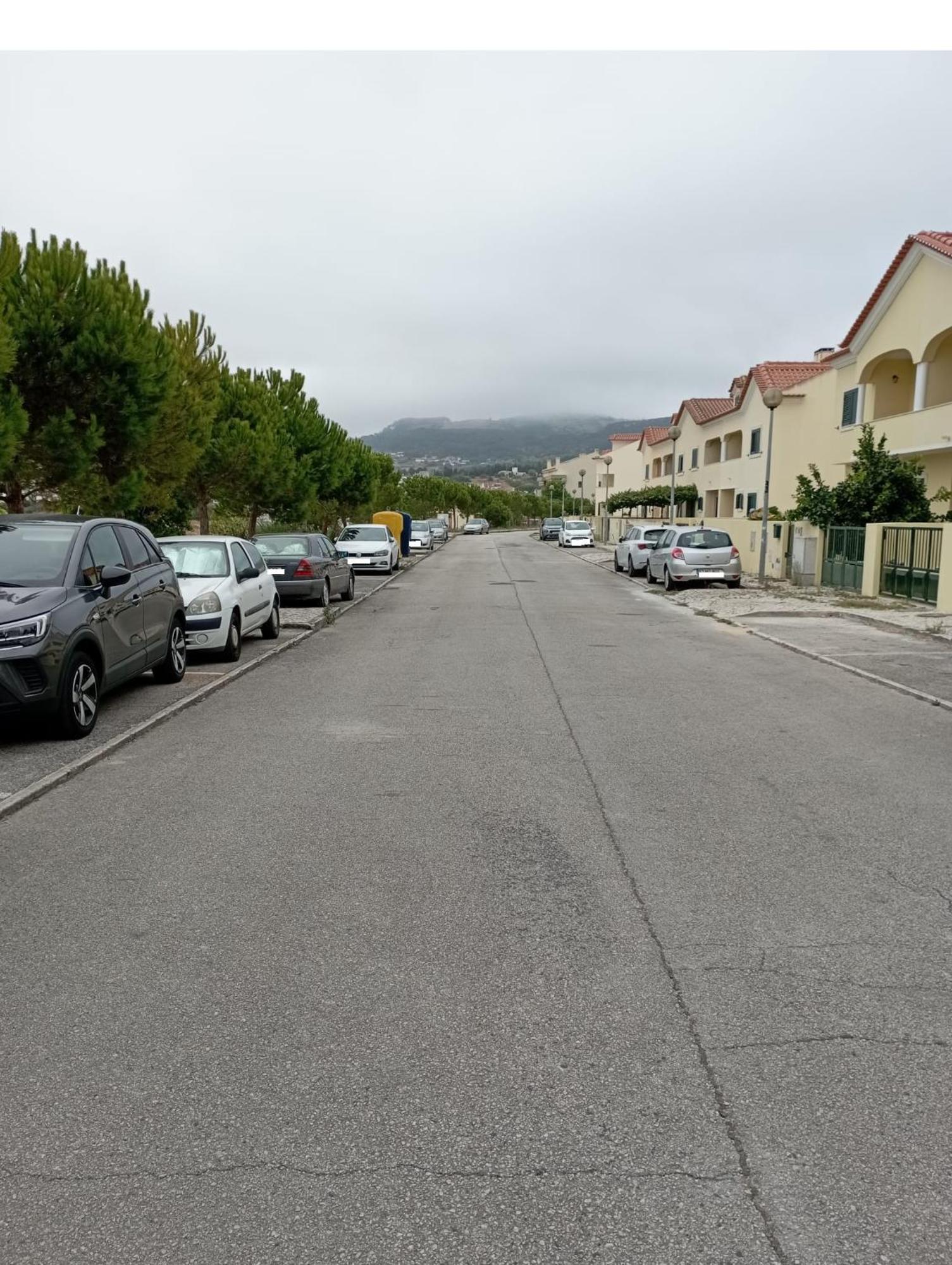 Sossego E Tranquilidade-Valley Guest House-Perto De Lisboa-Estacionamento A Porta Do Alojamento Arruda dos Vinhos Exteriör bild