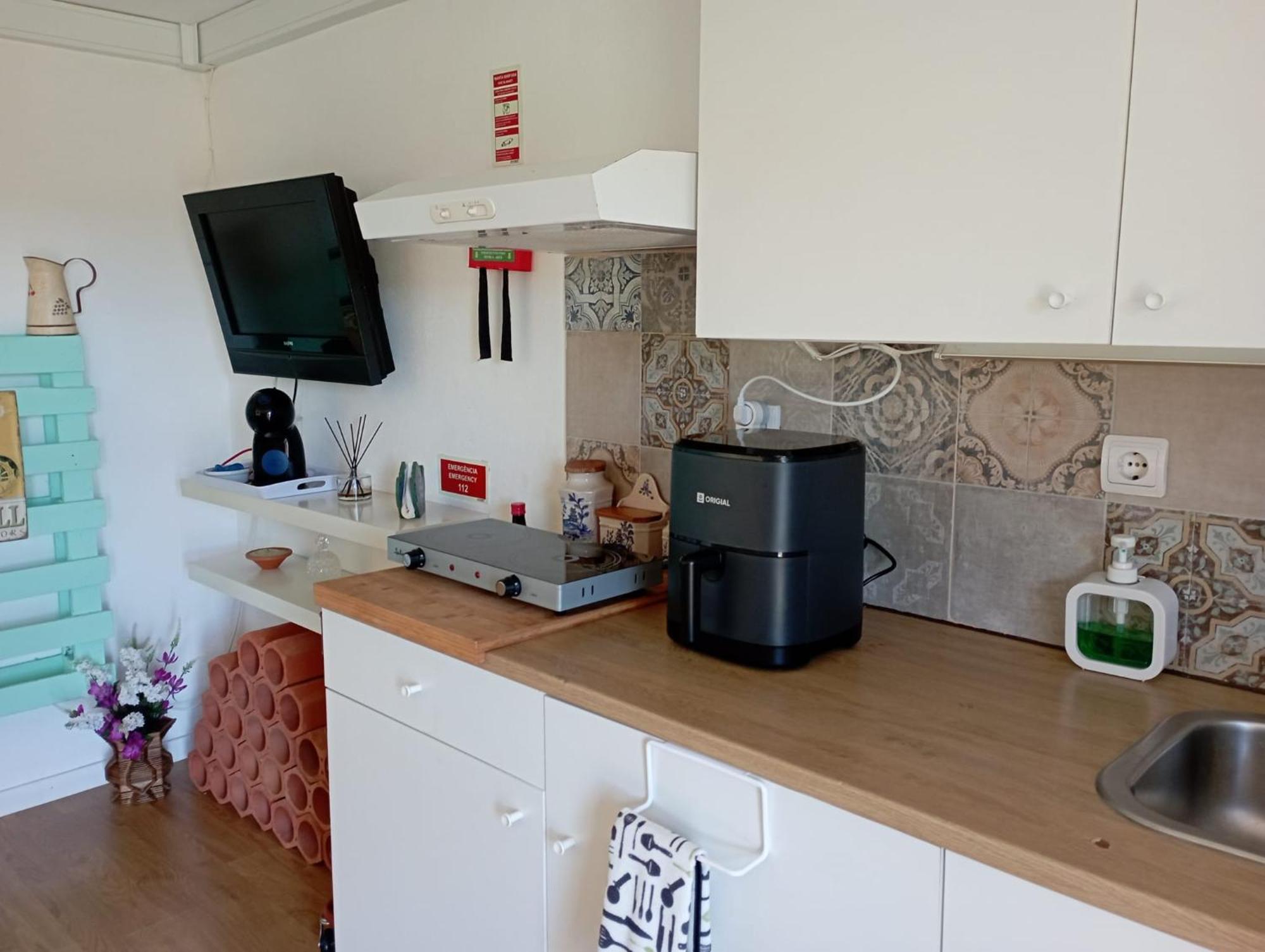 Sossego E Tranquilidade-Valley Guest House-Perto De Lisboa-Estacionamento A Porta Do Alojamento Arruda dos Vinhos Exteriör bild